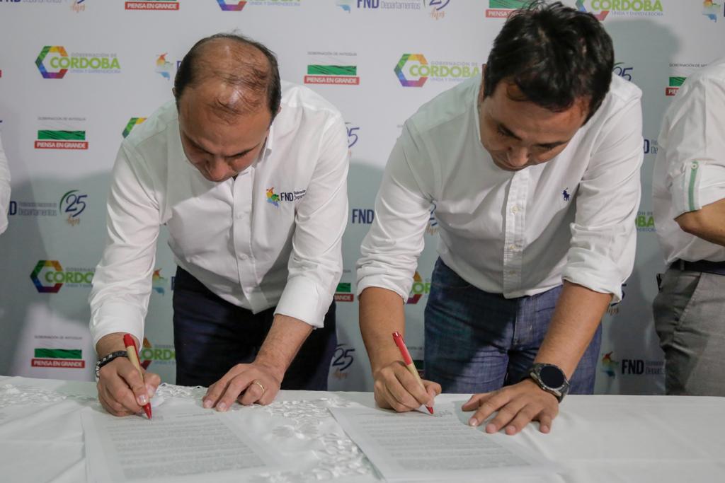 FND e INVIAS firmaron convenio para hacer realidad obras regionales